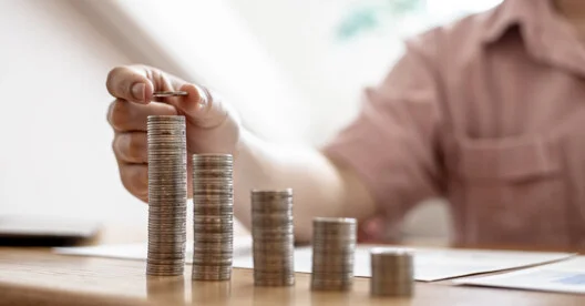 Stacking coins